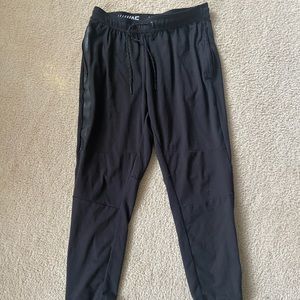 AE Active men’s joggers